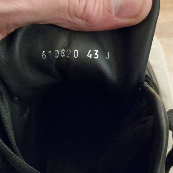 Alexander McQueen Oversized Running Shoe - Picture 6 of 8